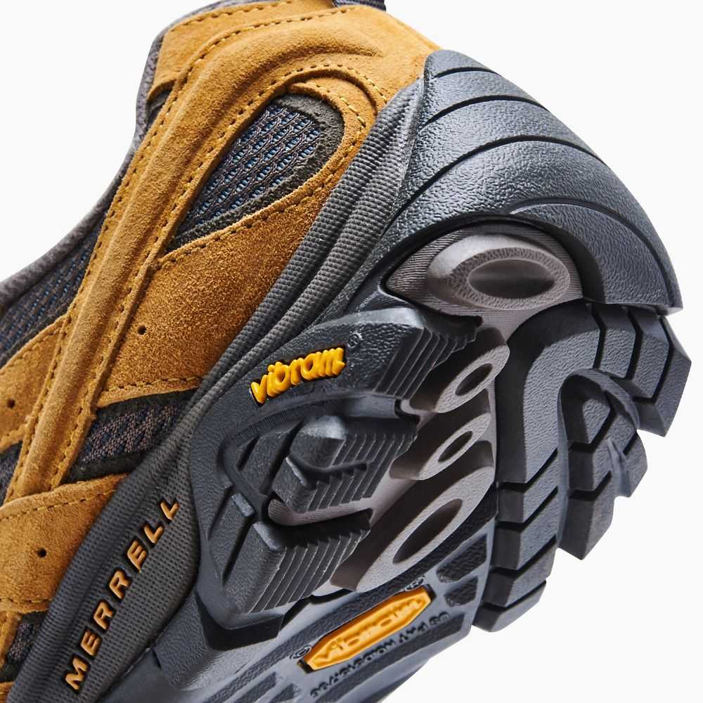 Tenis Senderismo Merrell Moab 2 Ventilator Hombre Dorados | México-0348696